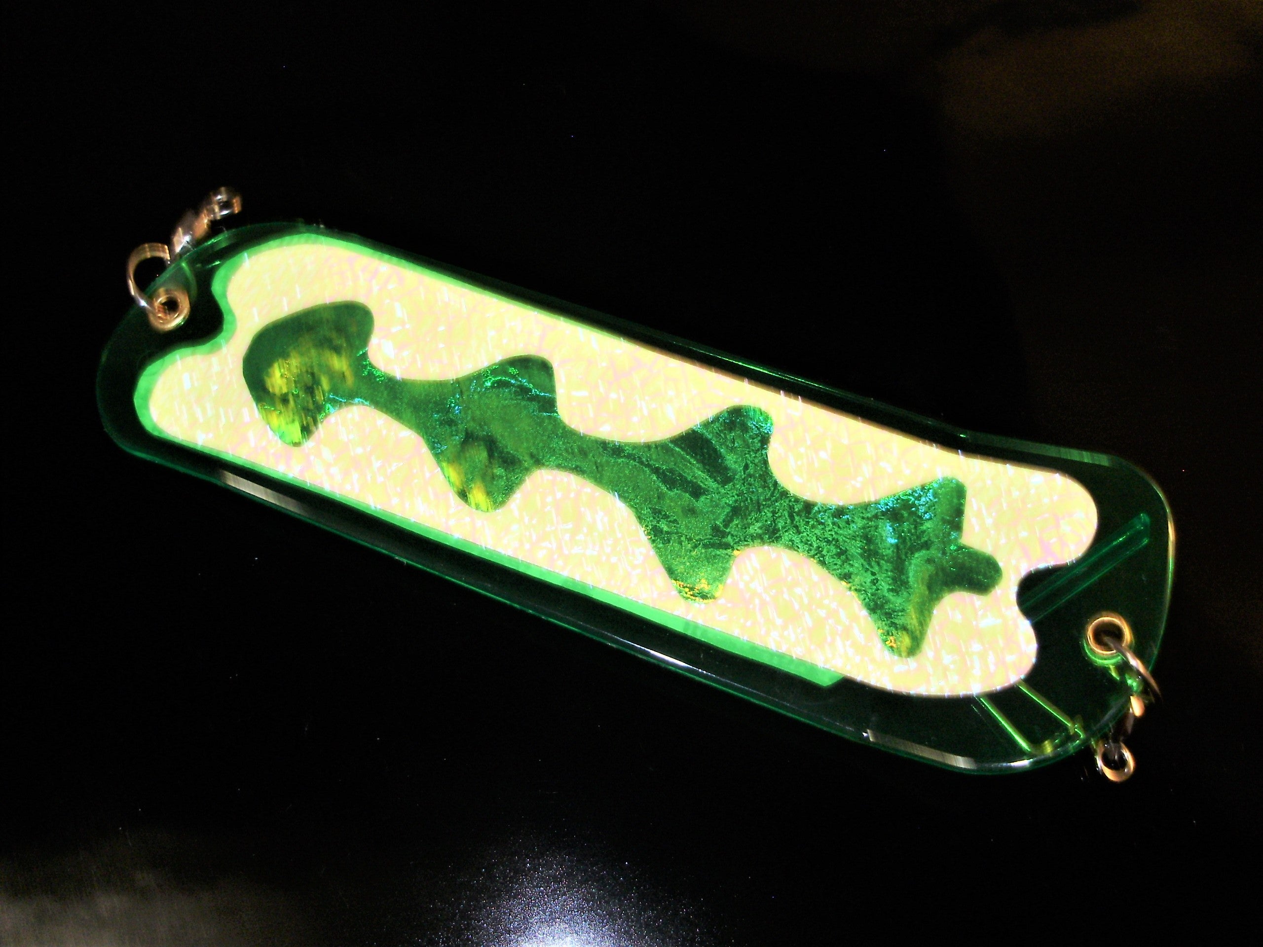 8 1/2 FL GREEN CLEAR Custom Dual Fin Flasher RON'S STUD UV – Fishing Lure  Tape, Tackle, & Graphics Design Company