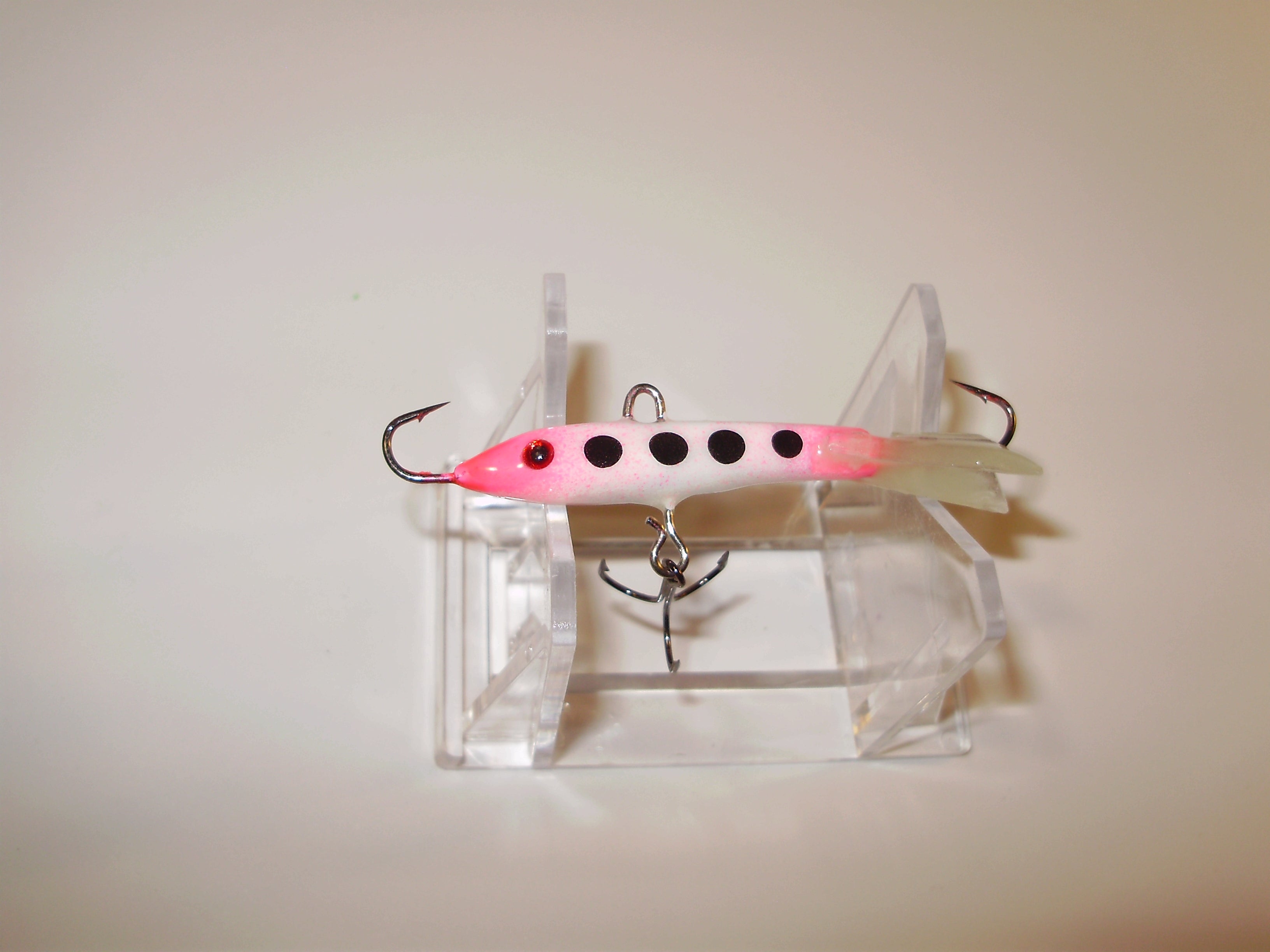 9, 7, 5, 3 Vertical Jigging Minnow GLOW PINK SQUIRREL Fishing