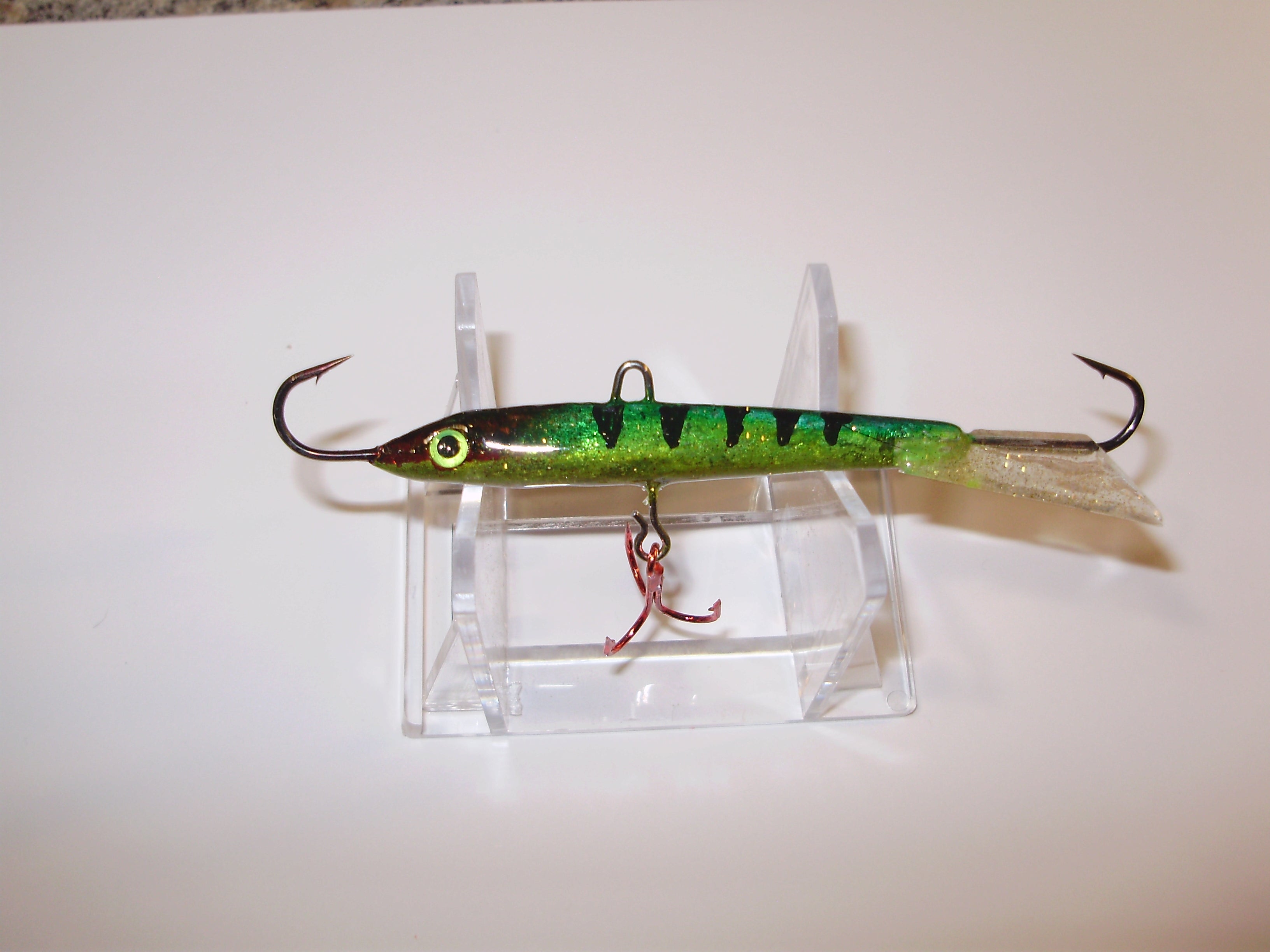 9, 7, 5, 3 Vertical Jigging Minnows PERCH Fishing Lure Tape